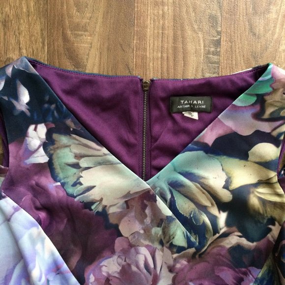 Tahari Arthur Levine Cold Shoulder Sleeve Shift - Picture 3 of 8